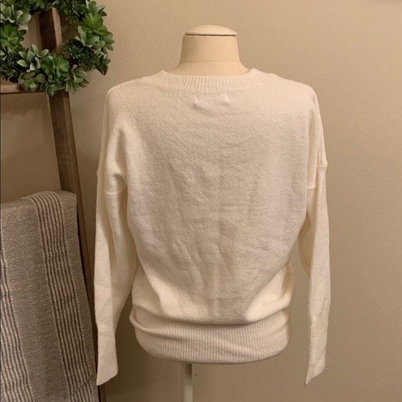 Double Zero off white faux wrap sweater - Picture 3 of 5